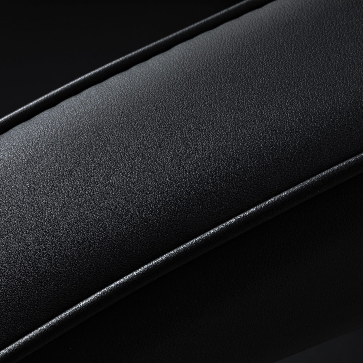 Gabbiano Continental كرسي حلاقة مع تدليك – أسود · تفصيل المقعد