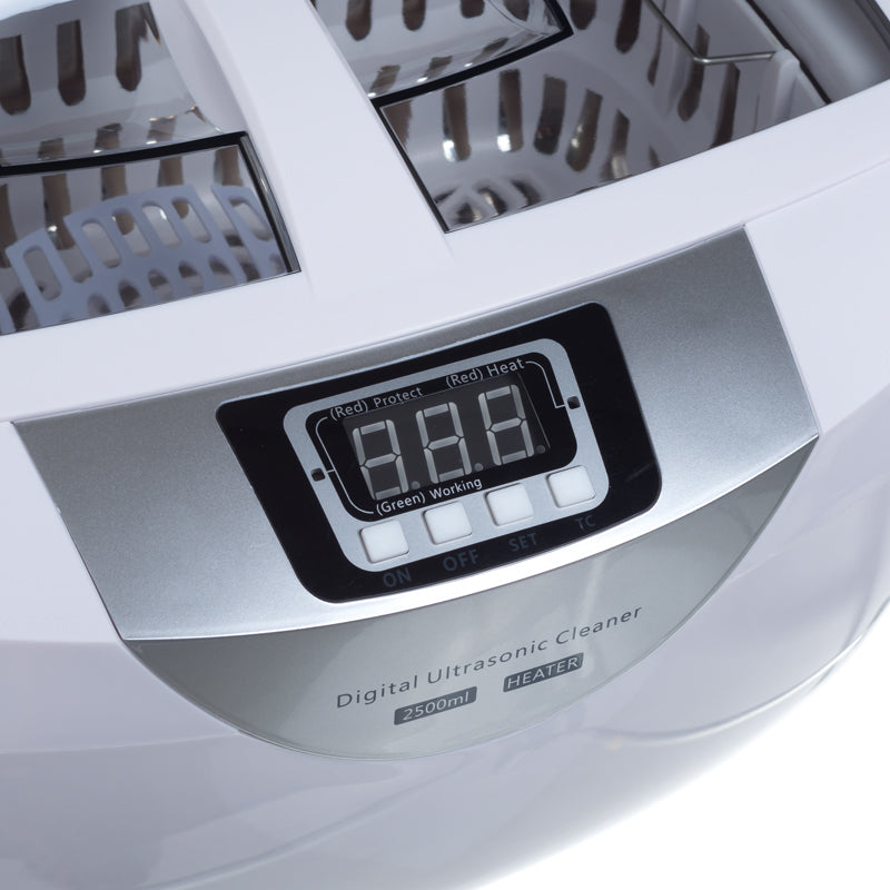 Beauty System ultrasound cleaning brush with 2.5L capacity, shown in the image with control buttons and cleaning chamber.