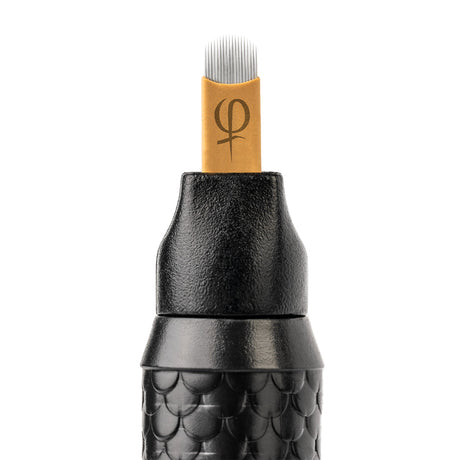 PhiBrows Disposable Microblading Tool 18 U Ecc 0.18mm 10pcs — close-up of the 18 U Ecc blade